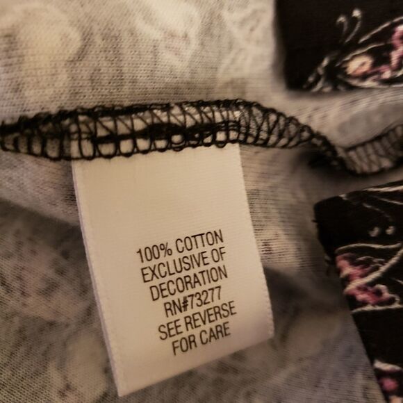 Croft & Barrow black/butterflies pullover top med - Picture 4 of 5